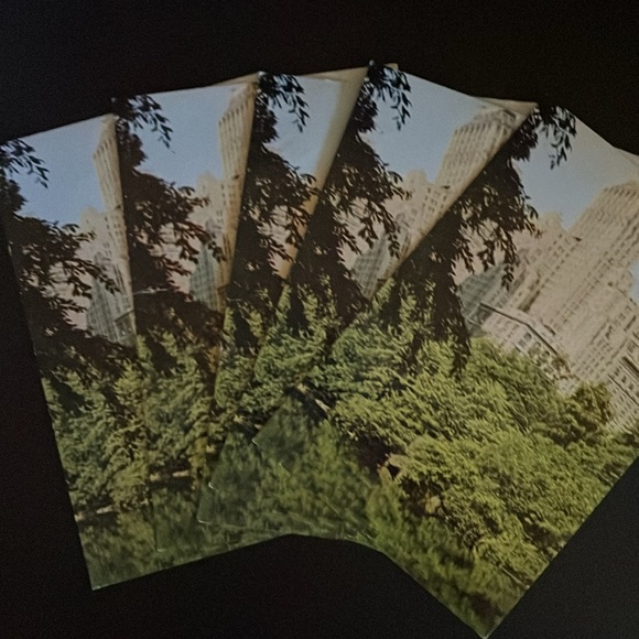 Collection of New York Vintage Postcards - Picture 7 of 14